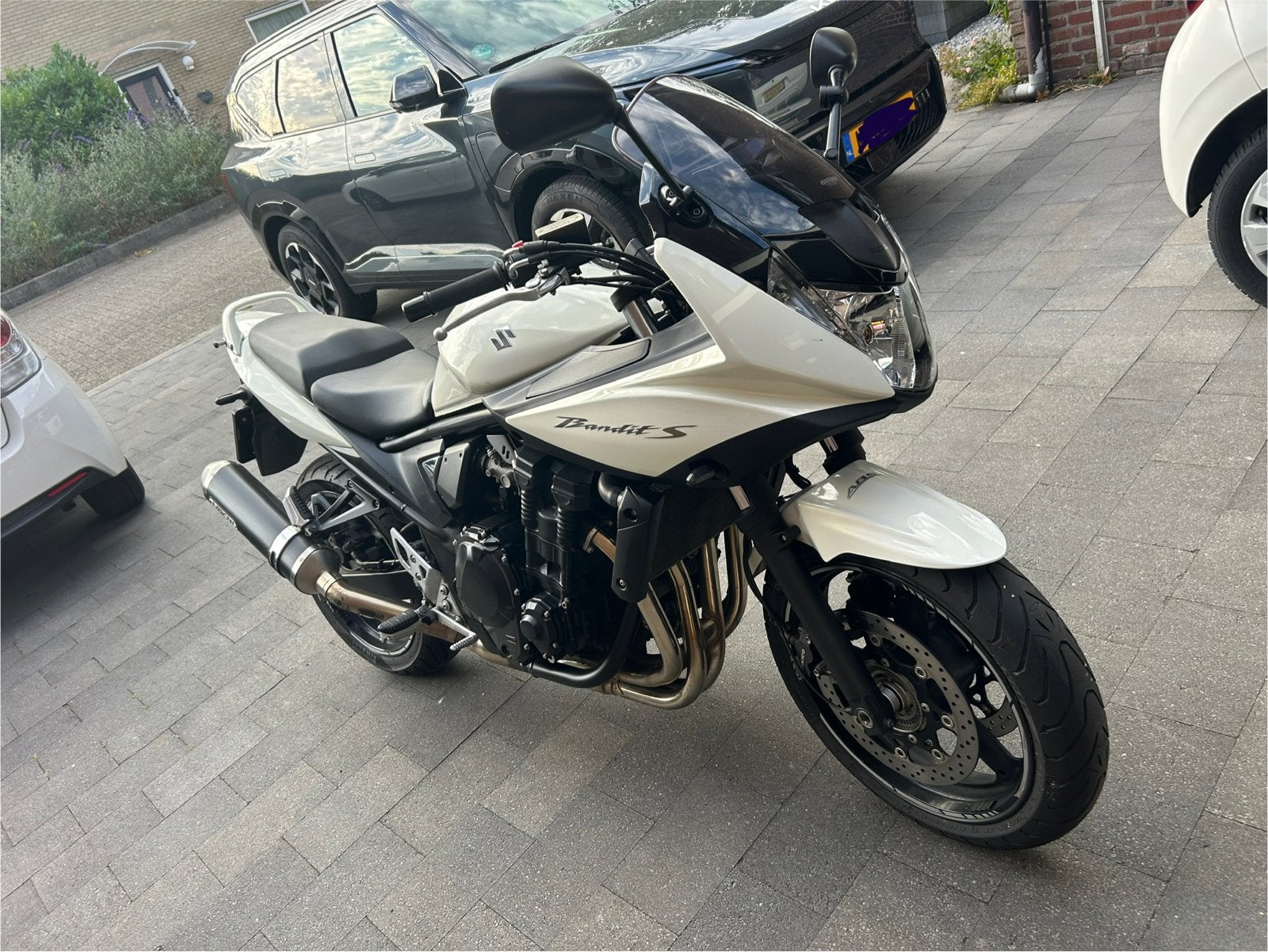 Suzuki Bandit S 650 - Nette Toermotor met Arrow uitlaat, Sportuitlaat, 4 cilinders, Motorrijbewijs A, Gebruikt