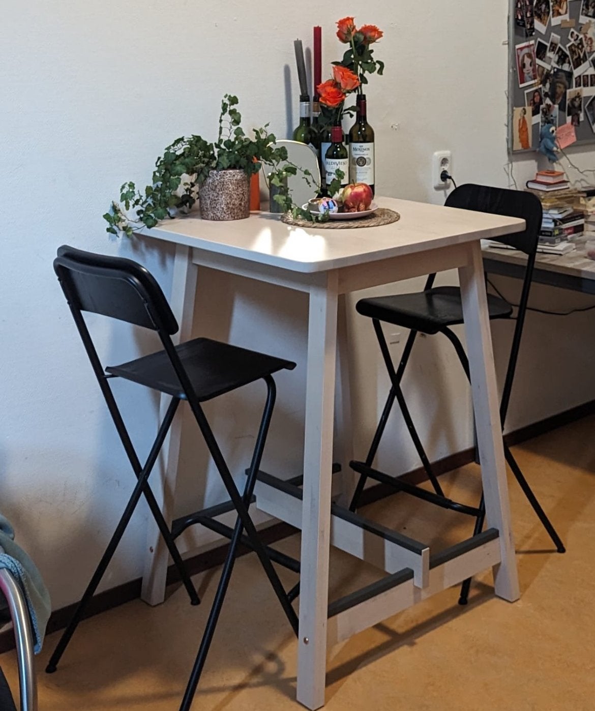 IKEA bartafel met 2 barstoelen, Ophalen, Gebruikt, Inclusief barstoelen