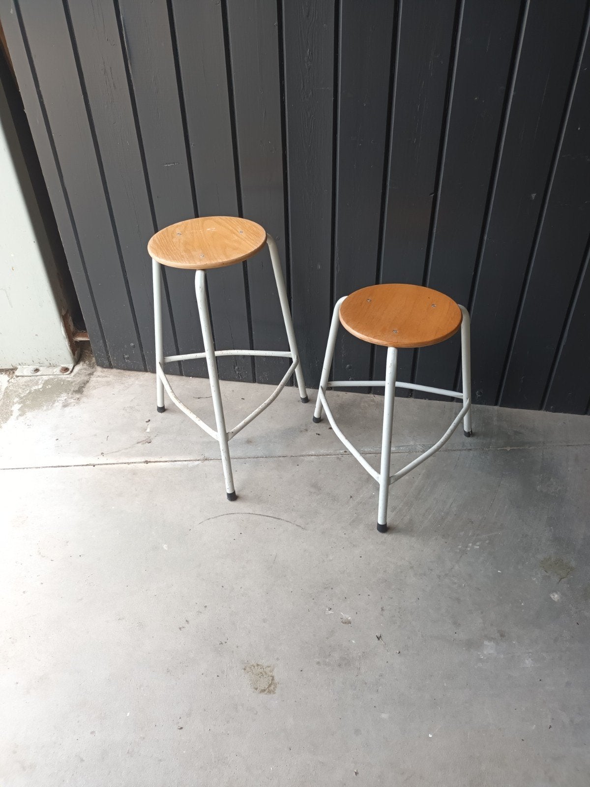 1 mooie oude vintage werkplaatskrukken schoolkruk hout krukl, Ophalen of Verzenden, Gebruikt