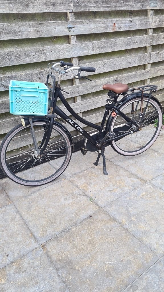 Meisjesfiets 26 inch, Fietsen en Brommers, Fietsen | Meisjes, Terugtraprem, Altec, Gebruikt, Handrem
