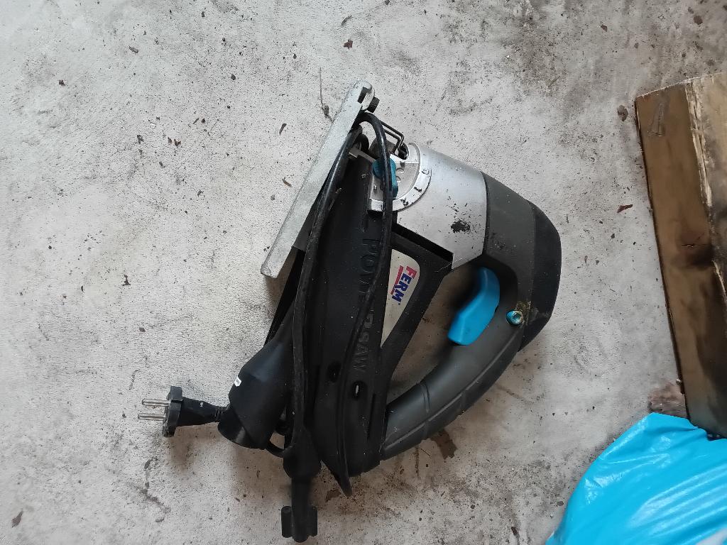 Te koop 2 decoupeerzaag, Gebruikt, Decoupeerzaag, Ophalen of Verzenden, 30 tot 70 mm
