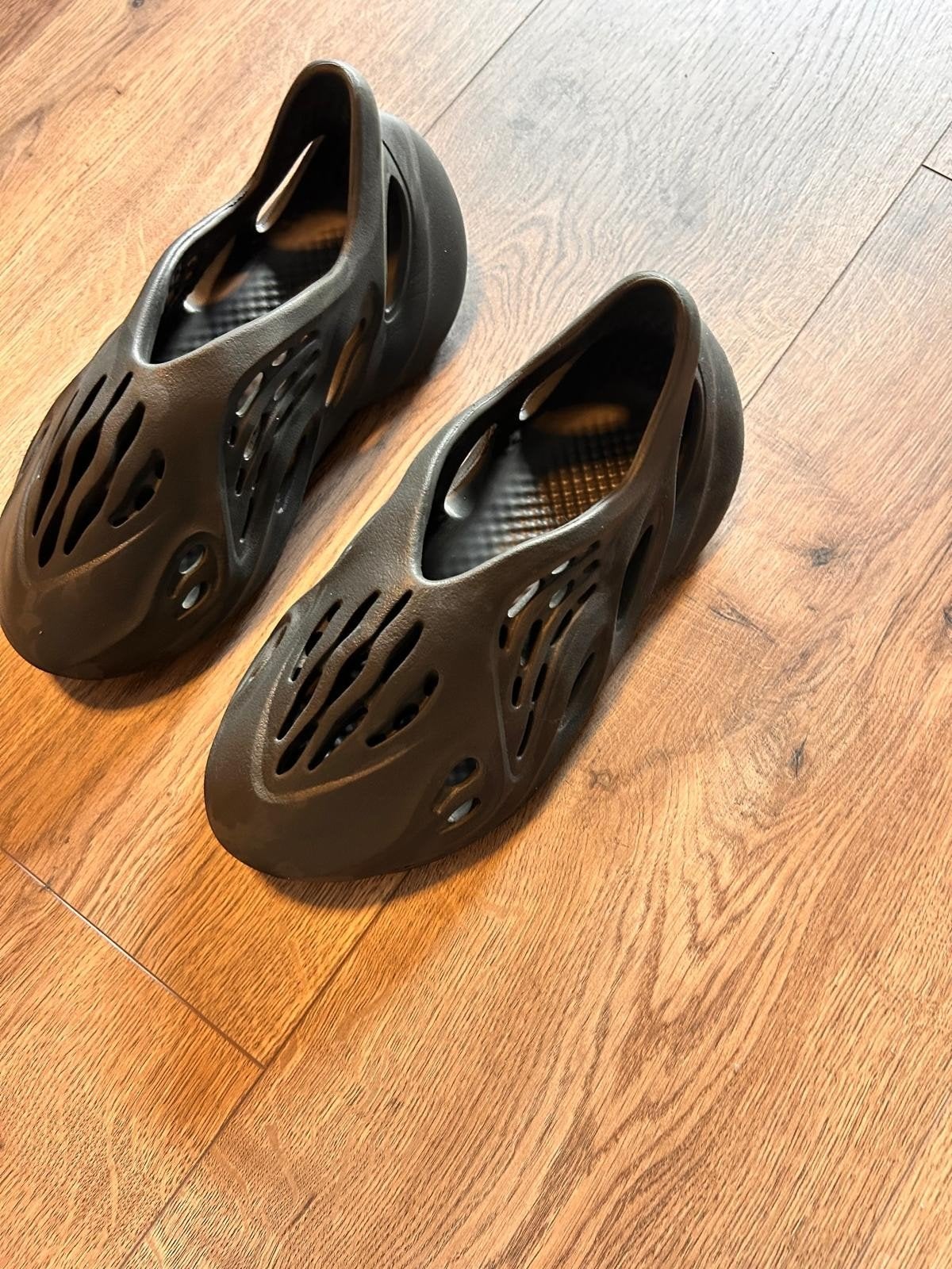 Yeezy foam runners 40/41, Kleding | Heren, Schoenen, Ophalen, Nieuw, Zwart