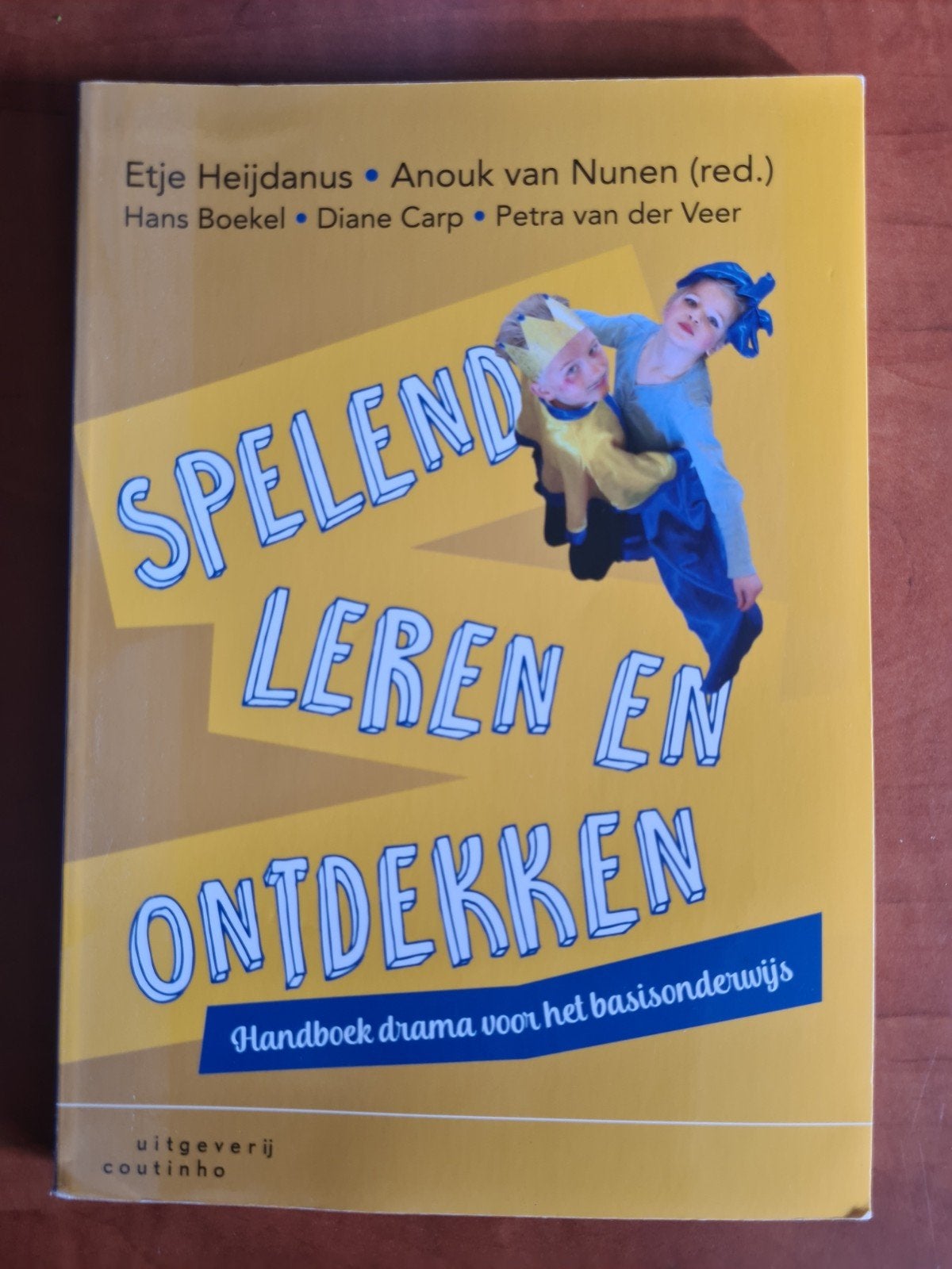 Petra van Veer-Borneman - Spelend leren en ontdekken, Boeken, Ophalen, Sociale wetenschap, Zo goed als nieuw, Petra van Veer-Borneman; Diane Carp; Hans Boekel