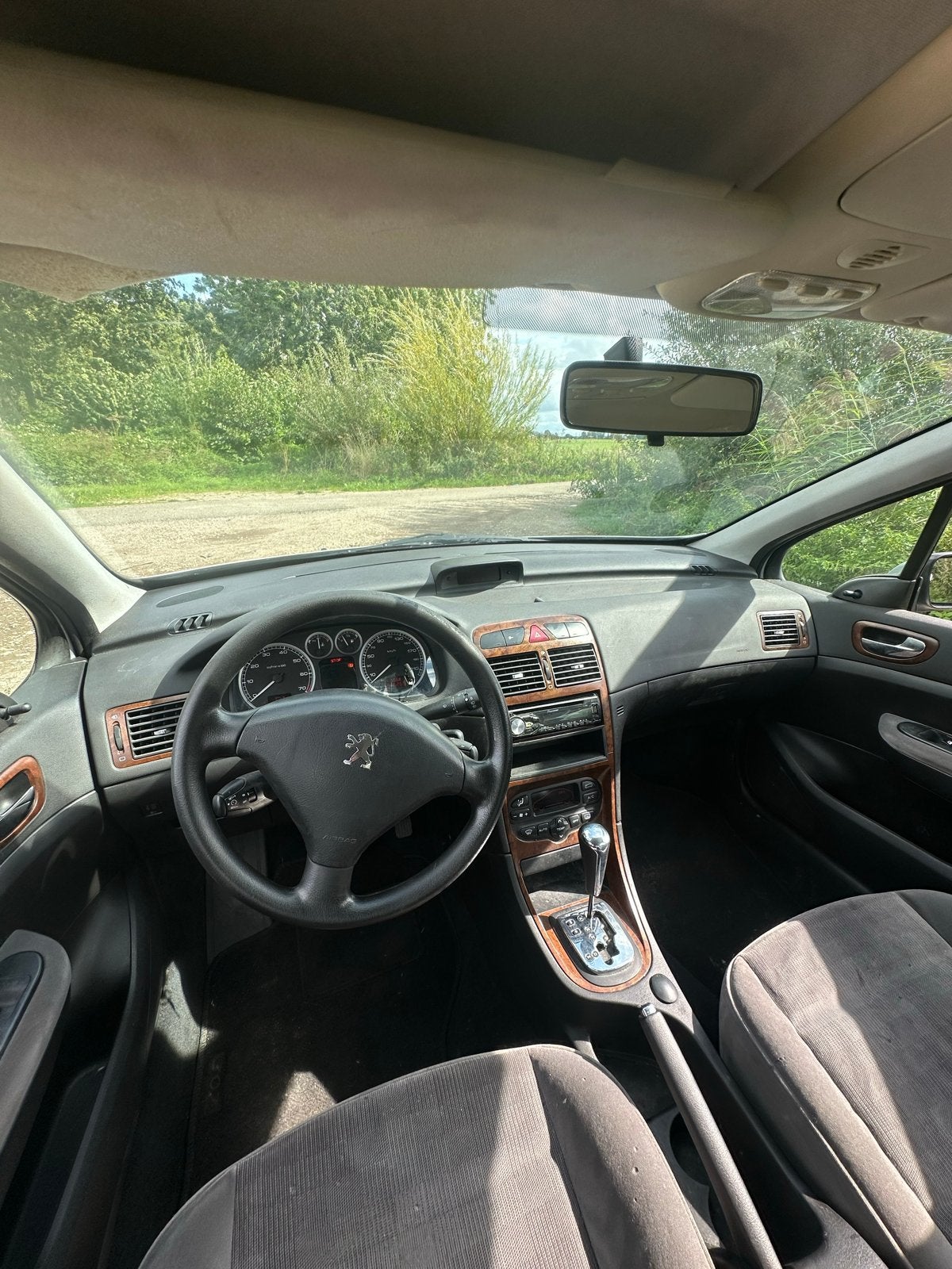 Peugeot 307 1.6 16V XR 5DR AUT 2003 Grijs, Auto's, Dealer onderhouden, Stof, 4 cilinders, 1204 kg