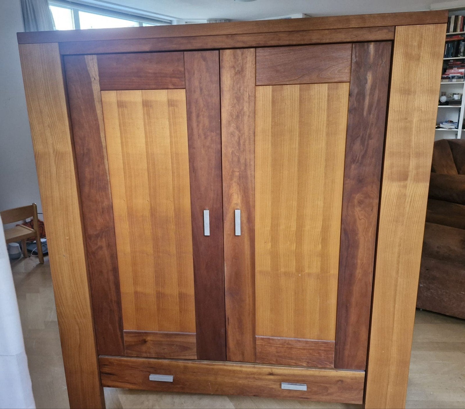 Kersenhouten kast Goossens Wonen met 5 planken en lade, Ophalen, Gebruikt