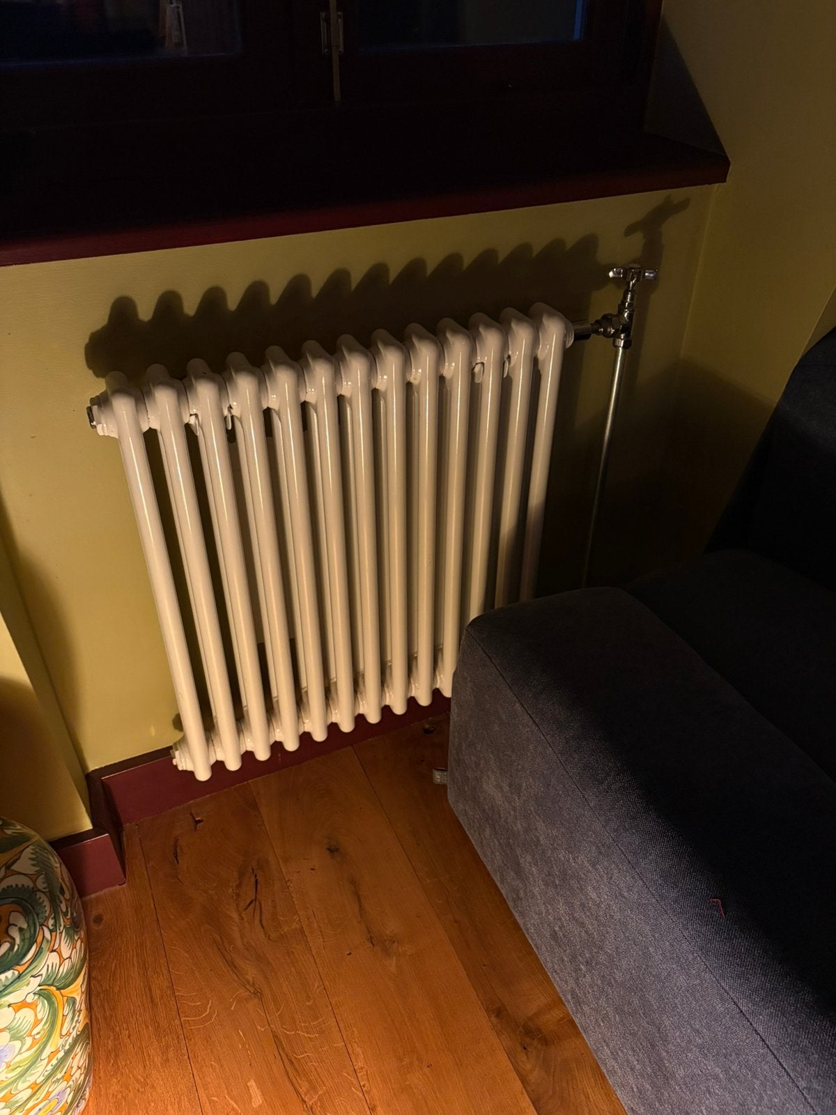 Klassieke ledenradiator – 80  60  10 cm & 60 x 60 x 7 cm, Ophalen, 30 tot 80 cm, Radiator, Zo goed als nieuw
