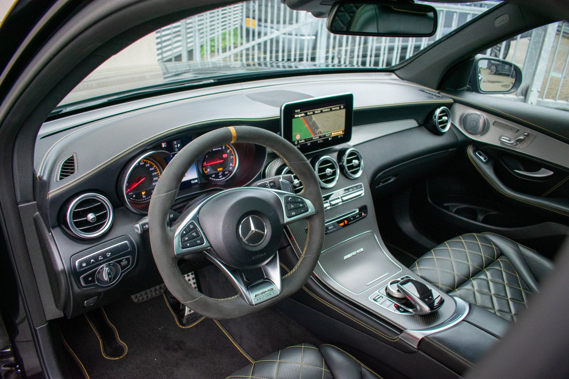 Mercedes-Benz GLC AMG 63 S 4MATIC+ Edition 1-Pano-21"-Burmes, Auto's, Automaat, Gebruikt, 510 pk, Met garantie (alle)