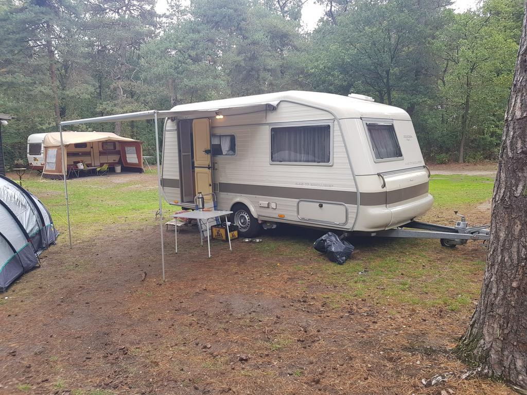 Avento 445 TF Royal 1998. Topstaat, mover, complete set!, Caravans en Kamperen, Caravans, Overige merken, Vast bed, Tot en met 2