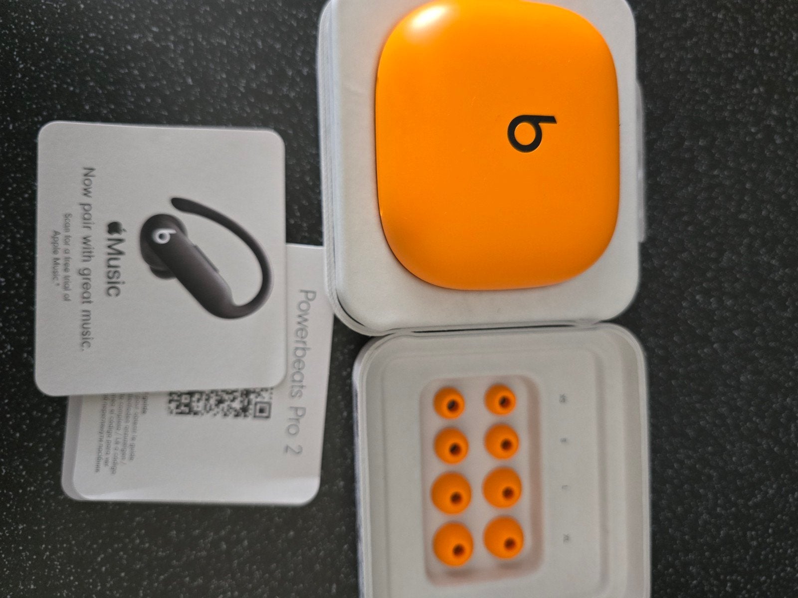 Powerbeats Pro 2 - Draadloze In-ear Koptelefoon, Ophalen, In-ear, Oranje, Zo goed als nieuw