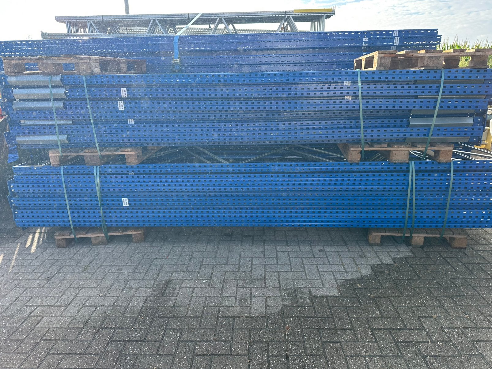 Pallet stelling esmena, Ophalen