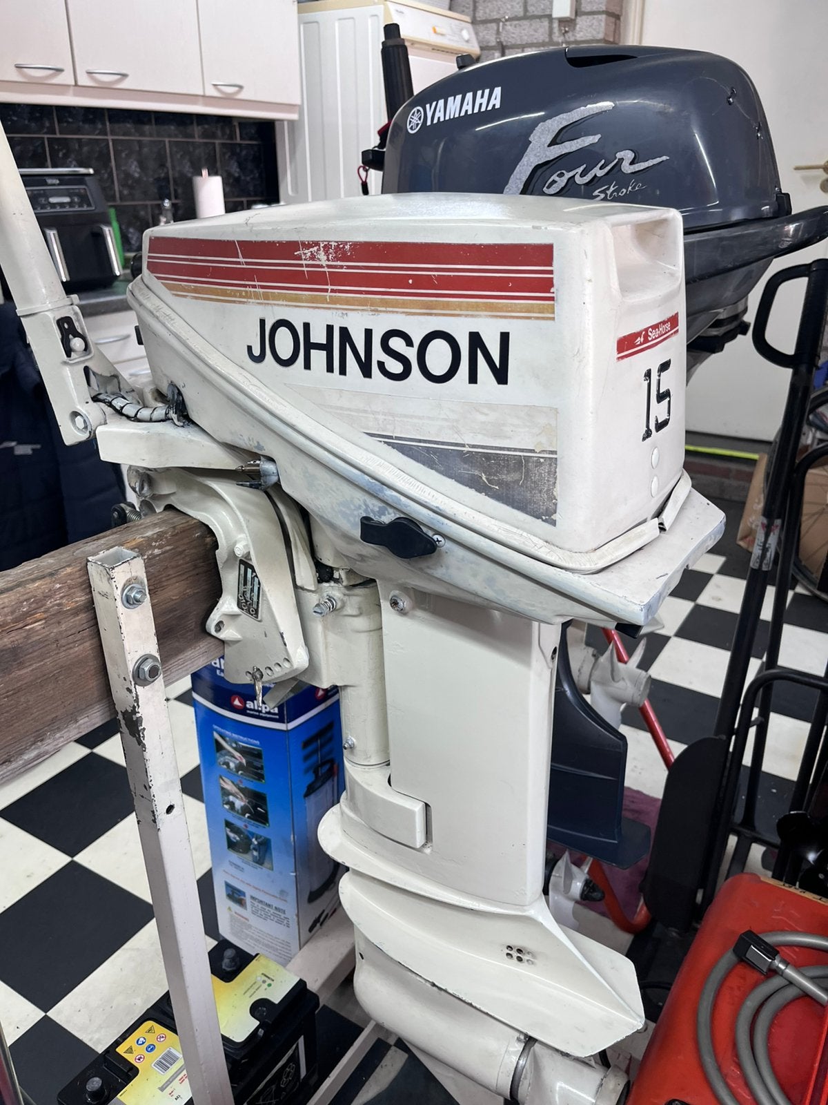 Johnson 15 pk 2-T, Tohatsu 6 pk 4-T, Yamaha 4 pk 4T, Ophalen, 5 tot 10 pk, Viertaktmotor, Zo goed als nieuw