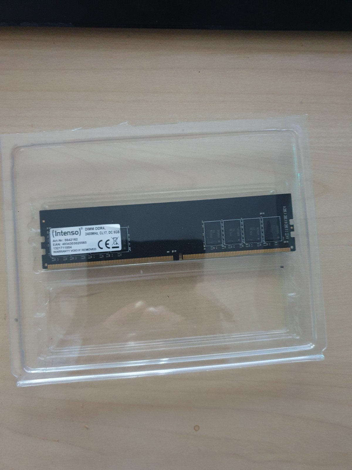 Intenso 8gb ram DDR 4 2400 mhz, Gebruikt, DDR4, 8 GB, Ophalen of Verzenden