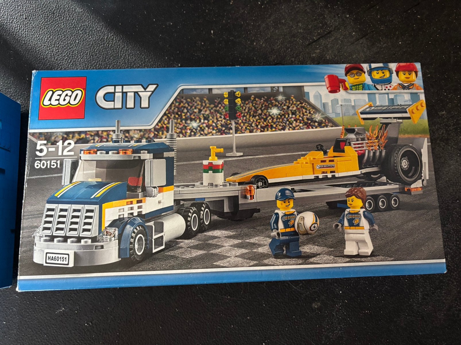 Lego 60151 vrachtwagen met raceauto, Ophalen of Verzenden, Zo goed als nieuw
