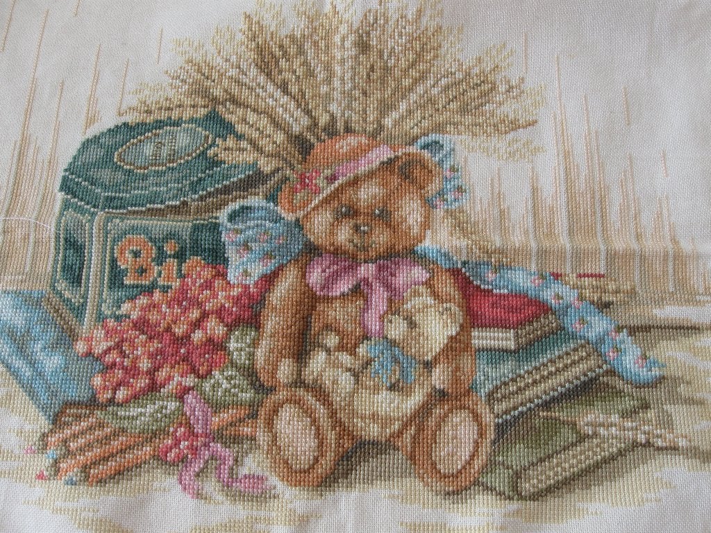 2 grote beren borduurwerk zie foto's, Hobby en Vrije tijd, Ophalen of Verzenden, Nieuw, Handborduren, Overige typen