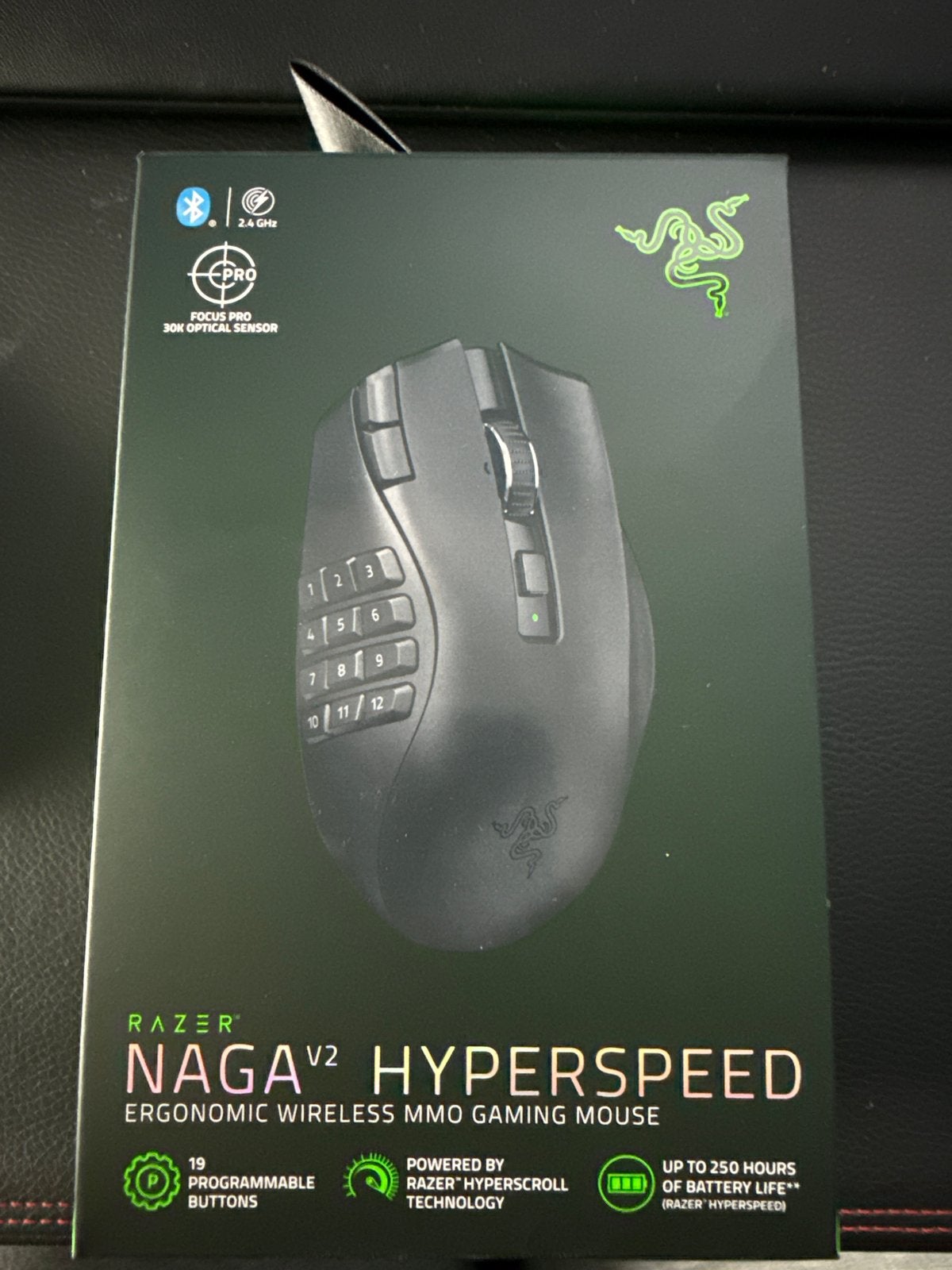 Razer Naga V2 Hyperspeed Ergonomische Draadloze Gaming Muis, Muis, Ergonomisch, Nieuw, Ophalen of Verzenden
