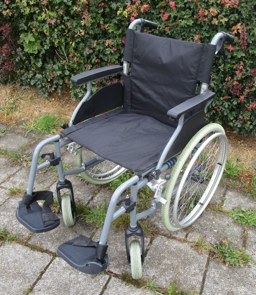 Rolstoel Multi Motion, Ophalen, Inklapbaar, Zo goed als nieuw, Duwrolstoel