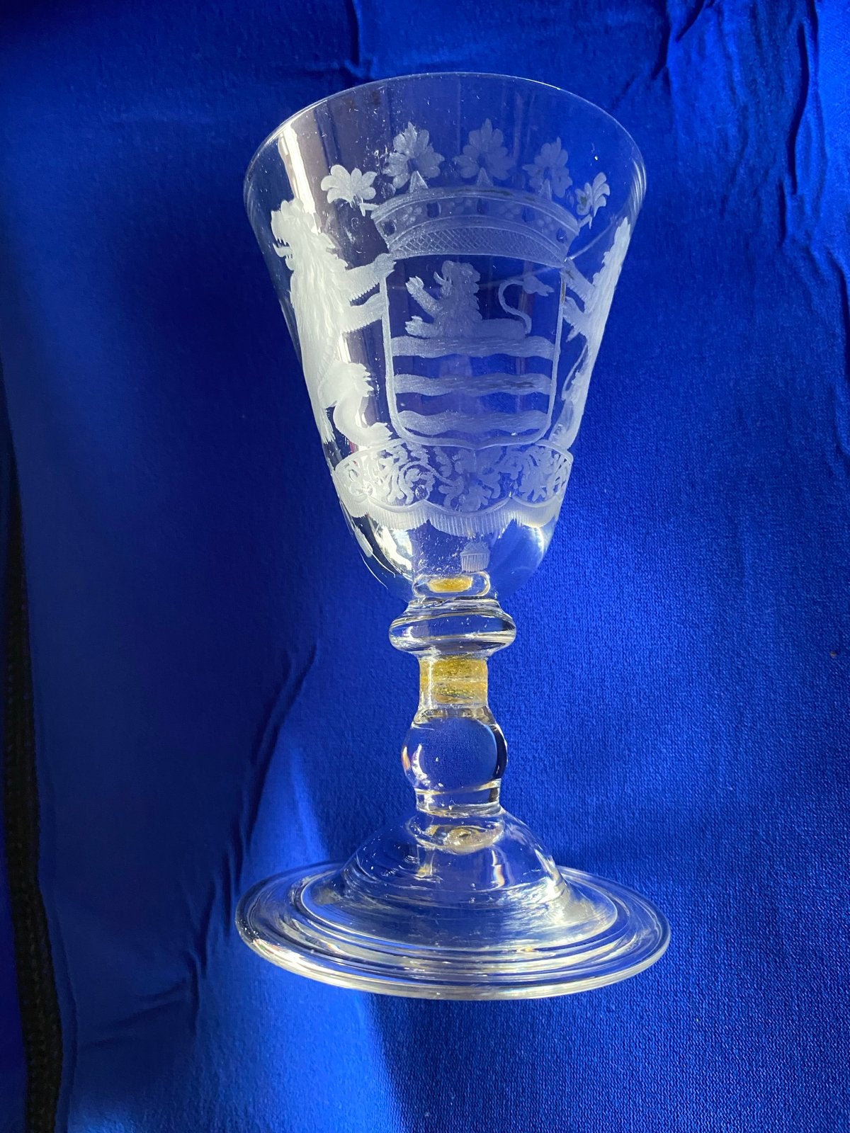 Zeldzaam 18e-eeuws Hollands kelkglas met Zeeuws wapen, Antiek en Kunst, Ophalen of Verzenden
