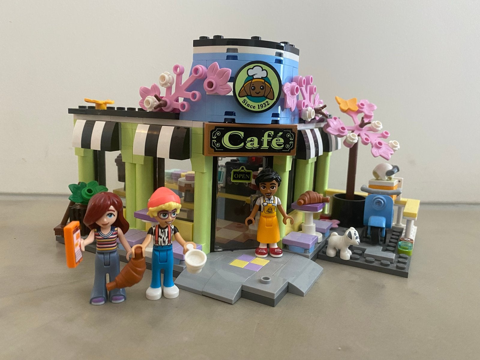 Lego Friends Heartlake City café #42618, Ophalen of Verzenden, Zo goed als nieuw, Overige merken