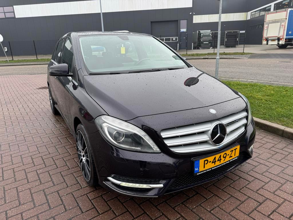 Mercedes-Benz B-Klasse B180 Prestige 5DRS BE Dct7 2014, 1325 kg, Zwart, 122 pk, 1595 cc