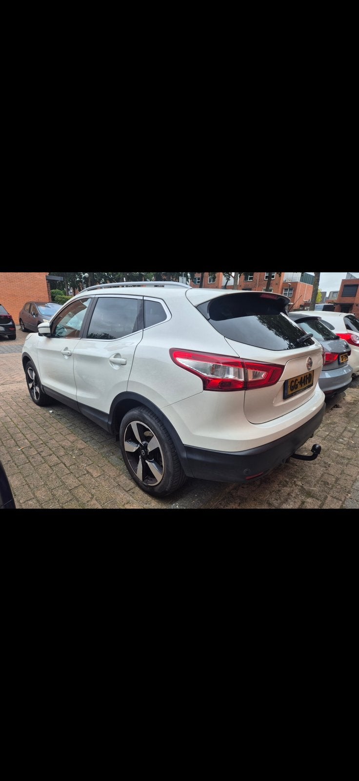 Nissan Qashqai 1.2 Dig-t 85KW 2WD 2015 Wit, Voorwielaandrijving, Stof, Zwart, 4 cilinders