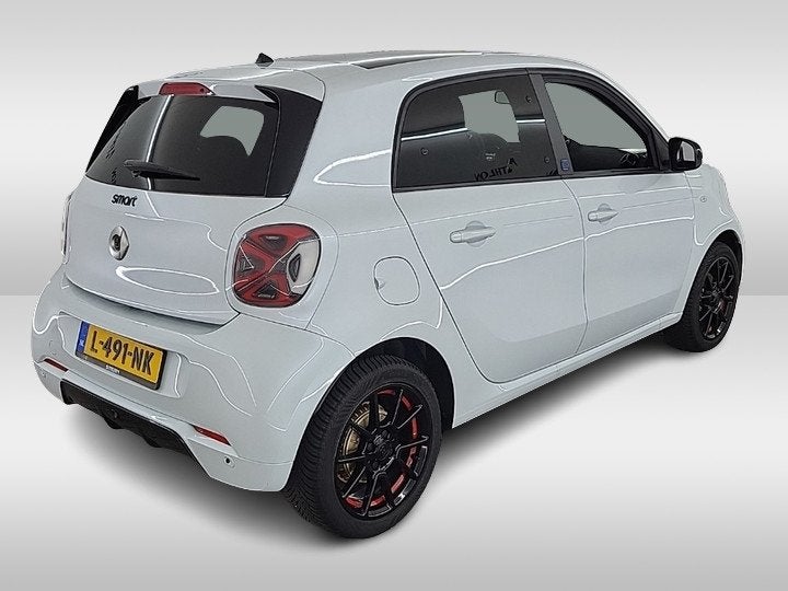 Smart Forfour EQ BRABUS Style18 kWh 1e-Eig. & Dealer-Onderh, Auto's, Smart, 12 maanden, Achterwielaandrijving, 43 €/maand, Wit
