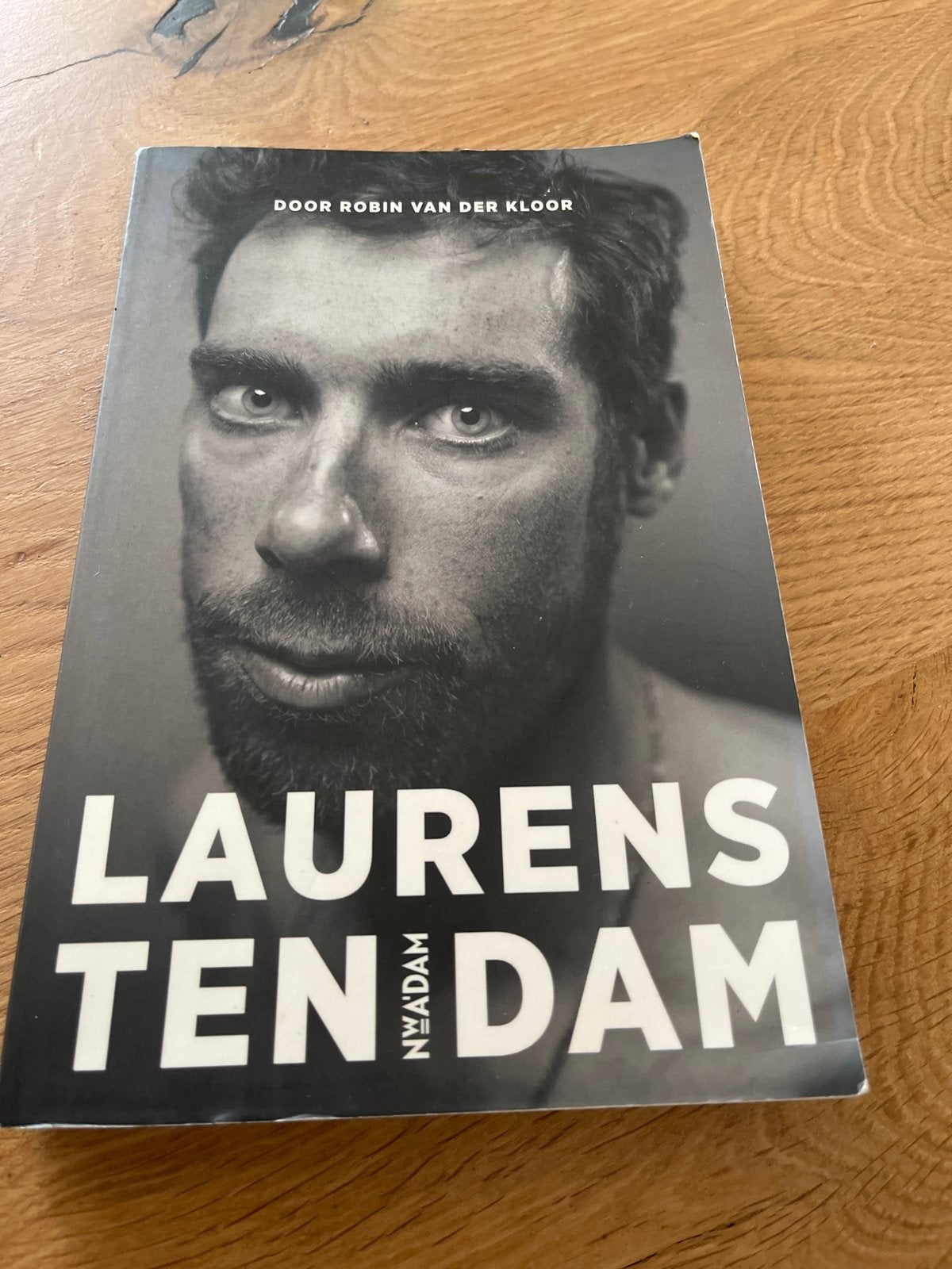 Laurens ten Dam - Een openhartig boek over de wielersport, Ophalen of Verzenden, Gelezen, Nederland