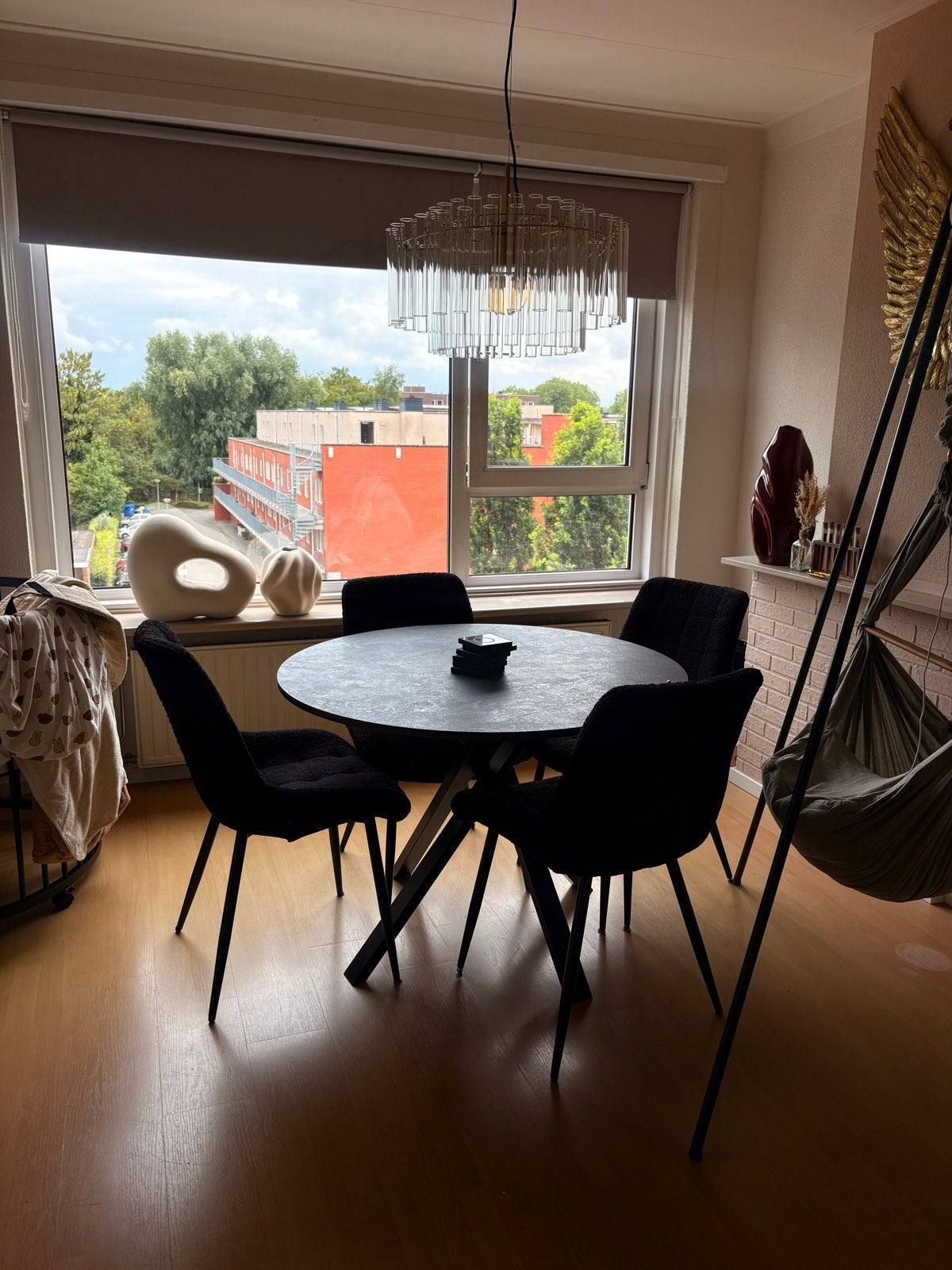 Eettafel met 4 teddy stoelen - Hoogezand, Ophalen, Gebruikt, Vier personen, Rond