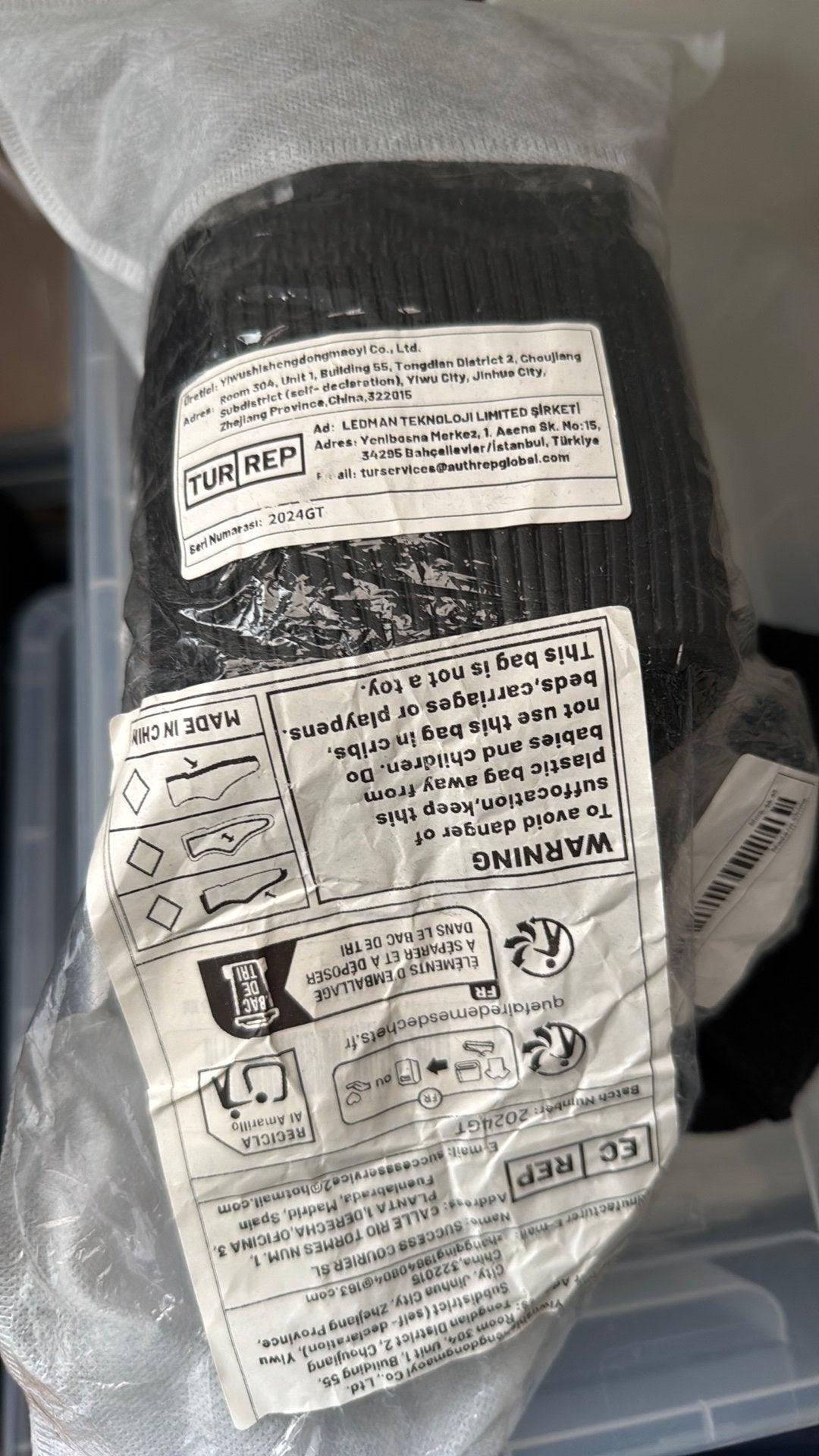 Gratis bij aankoop 2 paar damessandalen TEMU slippers, Ophalen of Verzenden, Zo goed als nieuw