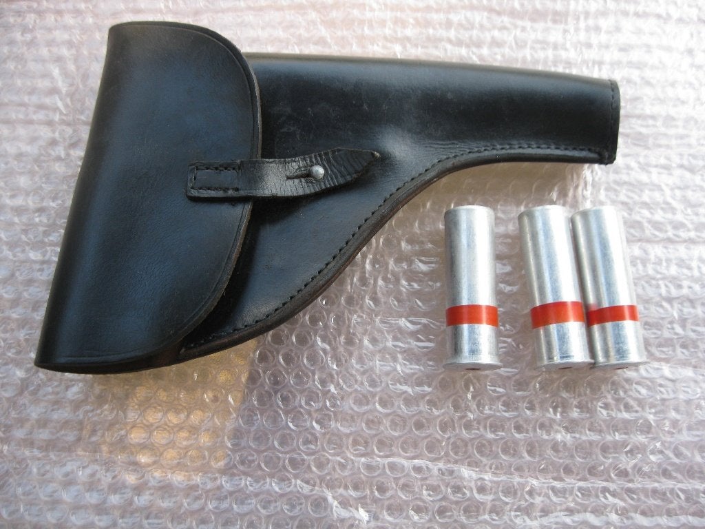 Holster seinpistool en 3 seinpistool hulzen, Ophalen of Verzenden, Landmacht, Duitsland, Hulzen of Bodemvondsten