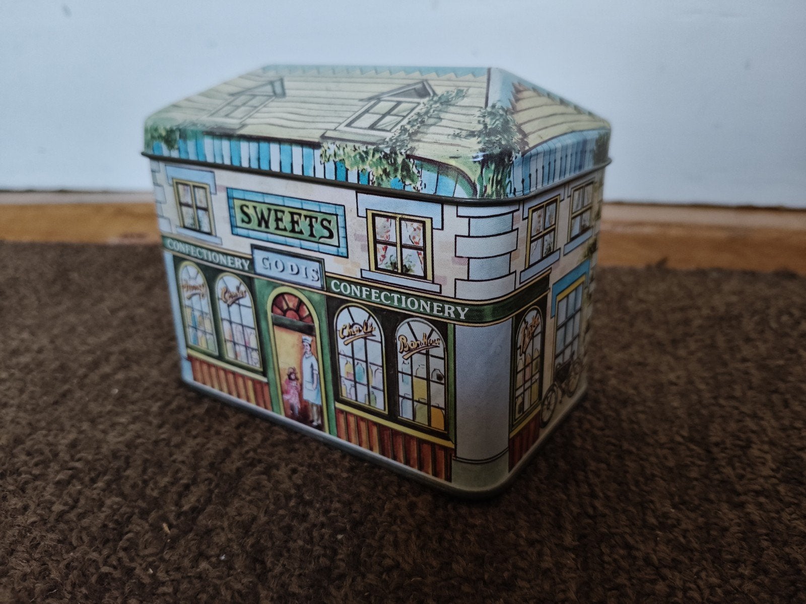 Vintage blikken snoepwinkel huisje - decoratief en uniek, Ophalen of Verzenden, Gebruikt, Koek(jes), Overige merken