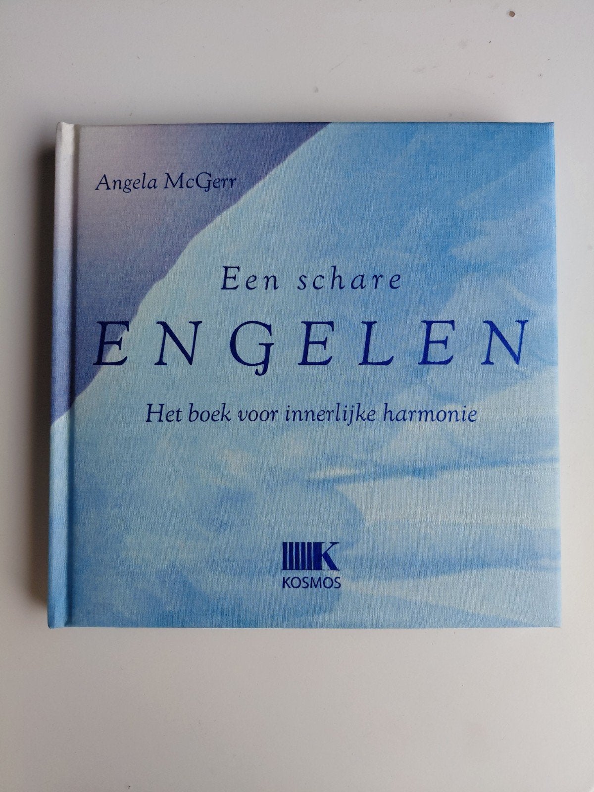 Angela MacGerr - Een schare engelen, Achtergrond en Informatie, Angela MacGerr, Astrologie, Ophalen of Verzenden