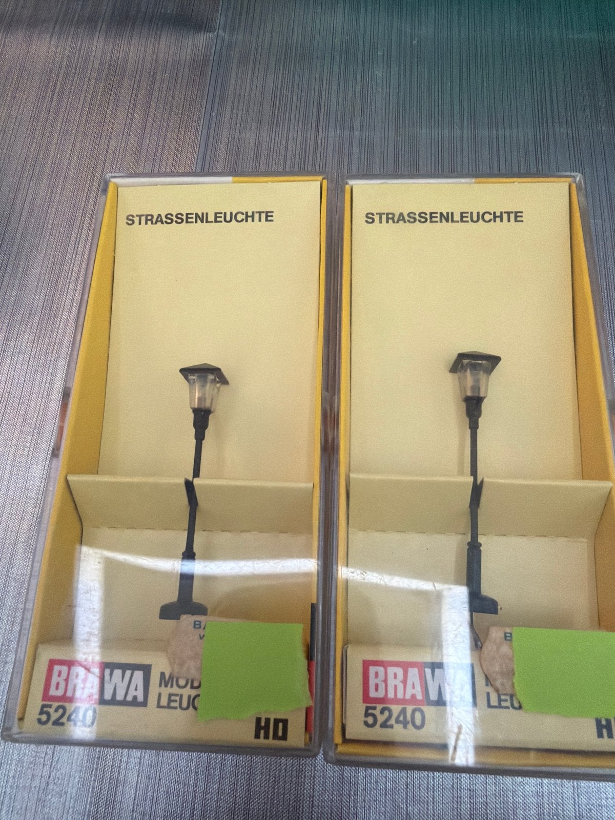 Brawa 5240 H0 Straatlantaarns (2 stuks) nieuw in doos, Ophalen of Verzenden, Nieuw, Overige typen, Overige merken