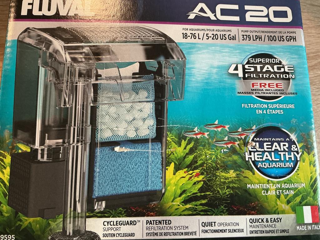 Fluval AC20 hangon filter ,220volt, Ophalen of Verzenden, Gebruikt, Leeg aquarium