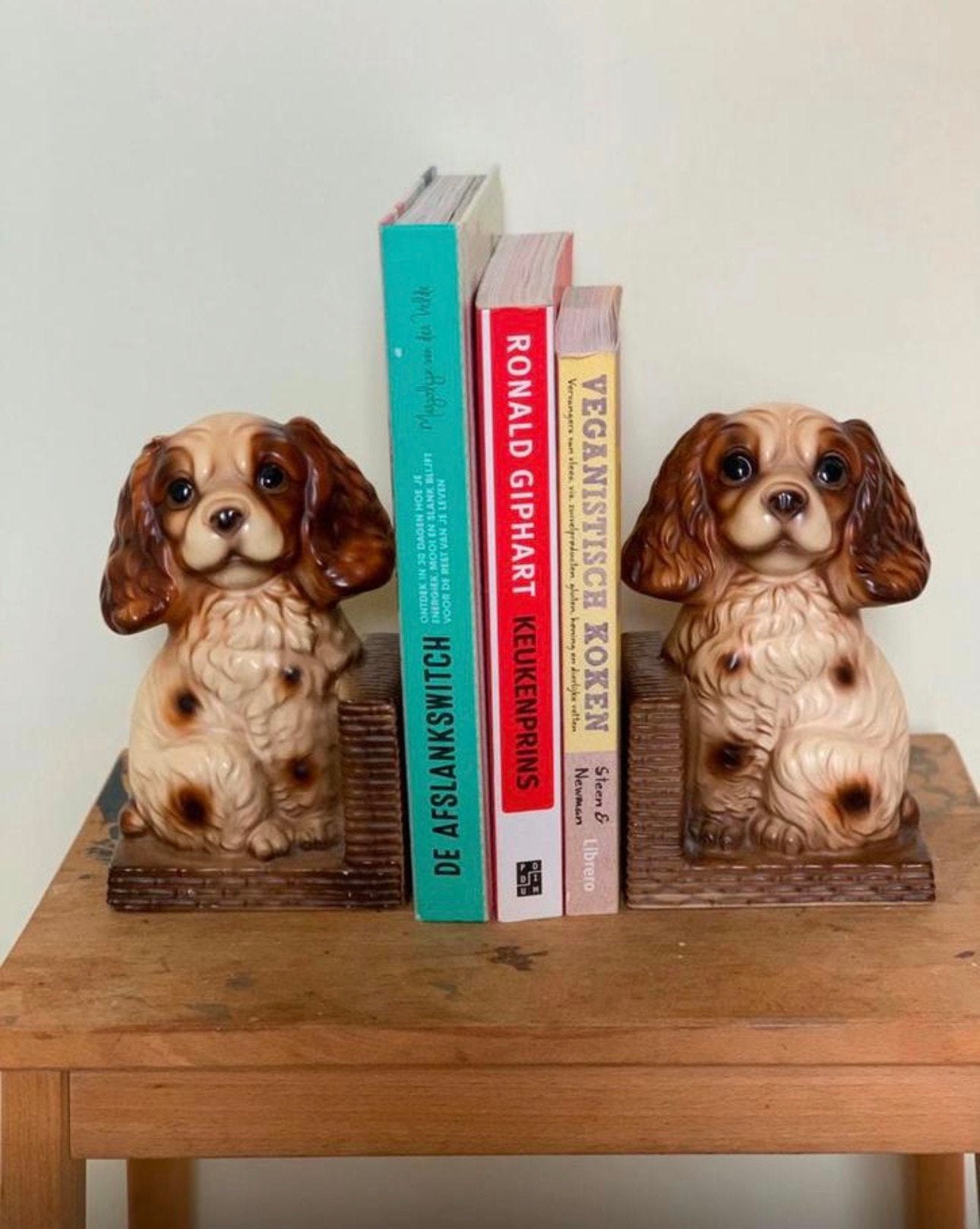 Mooie set van 2 vintage boekensteunen hondjes, Ophalen of Verzenden, Zo goed als nieuw