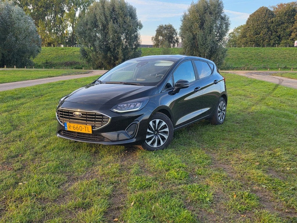 Ford Fiësta 1.0 Hybrid ST-line, nw APK, BTW, Led, Carplay, Voorwielaandrijving, Dealer onderhouden, Zwart, 1133 kg