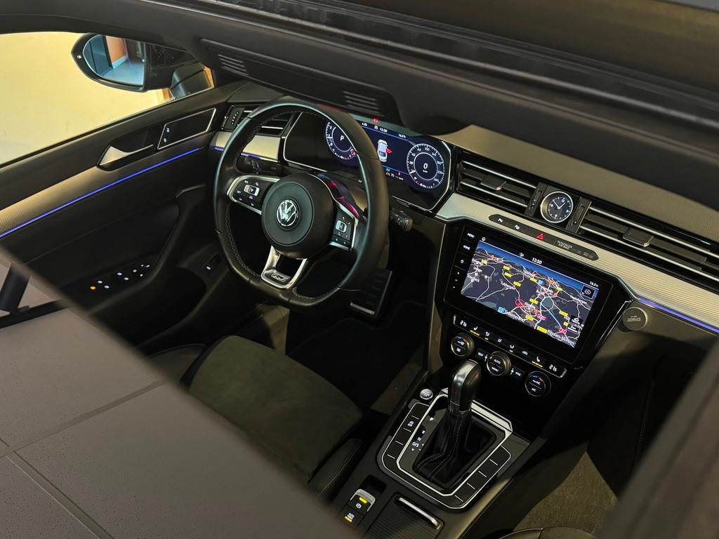 Volkswagen Arteon 2.0 TSI 3c R-Line|PANO|HUD|VIRTUAL|MASSAGE, Arteon, Gebruikt, Bedrijf, 1501 kg