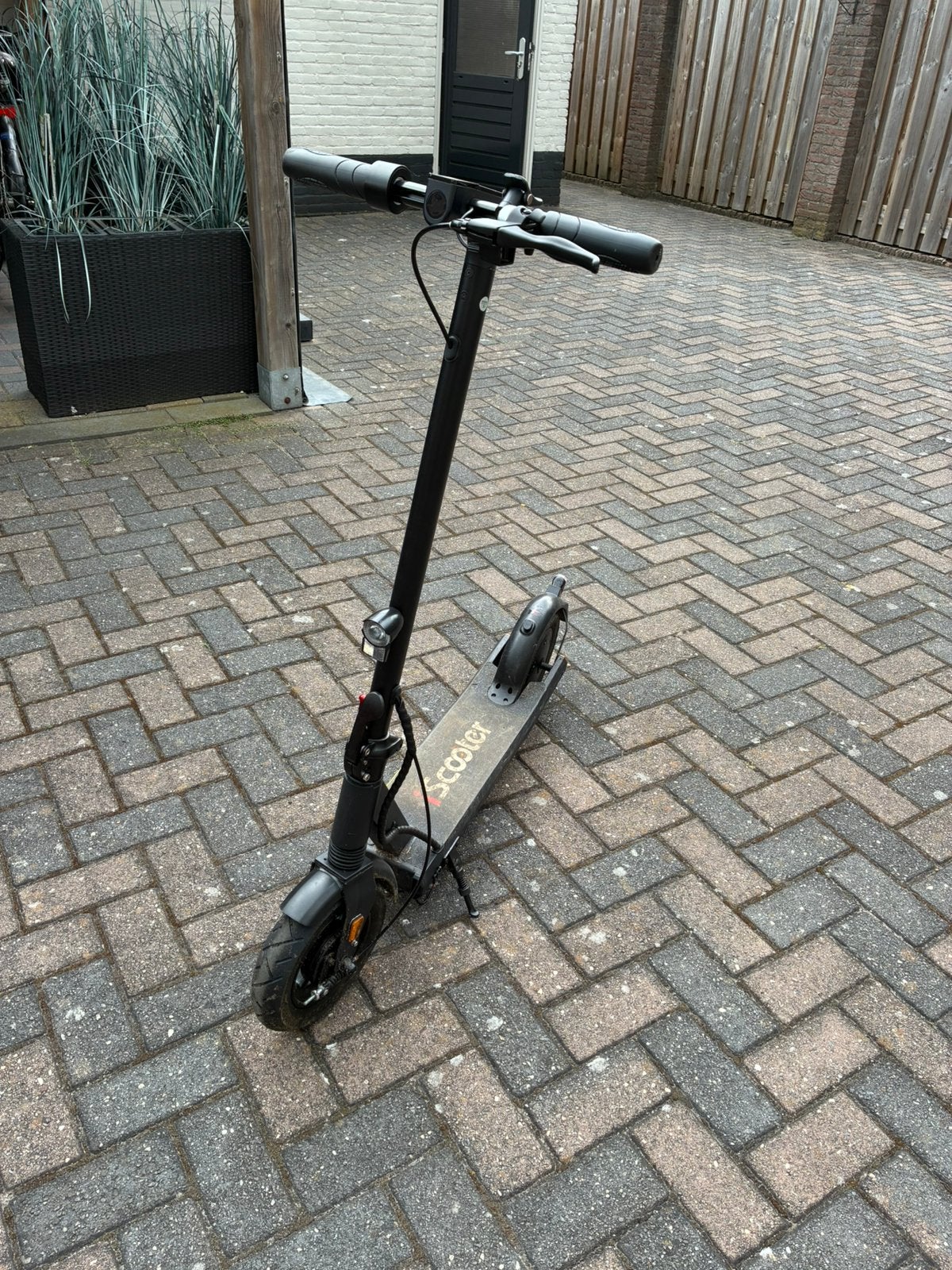 IScooter, Ophalen, Gebruikt, Elektrische step (E-scooter)
