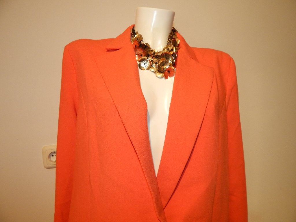 Elisabetta Franchi koraal kleurige blazer strikjes zakjeIT48, Elisabetta Franchi, Maat 42/44 (L), Oranje, Ophalen of Verzenden