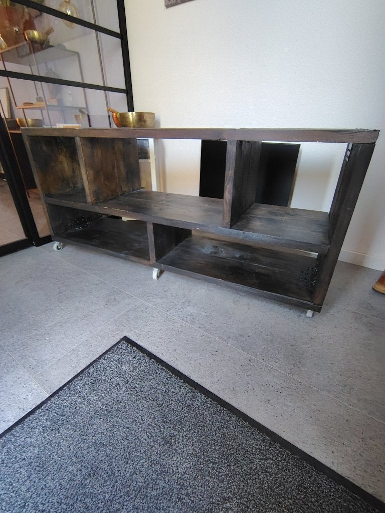 ROBUUST TV MEUBEL VAN STEIGERHOUT, Ophalen, 100 tot 150 cm, Zo goed als nieuw, Minder dan 100 cm