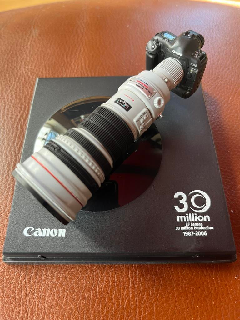 Schaalmodel Canon EOS 1DS MKII + EF600/f4.0 IS USM, Verzenden, Zo goed als nieuw, Overige typen