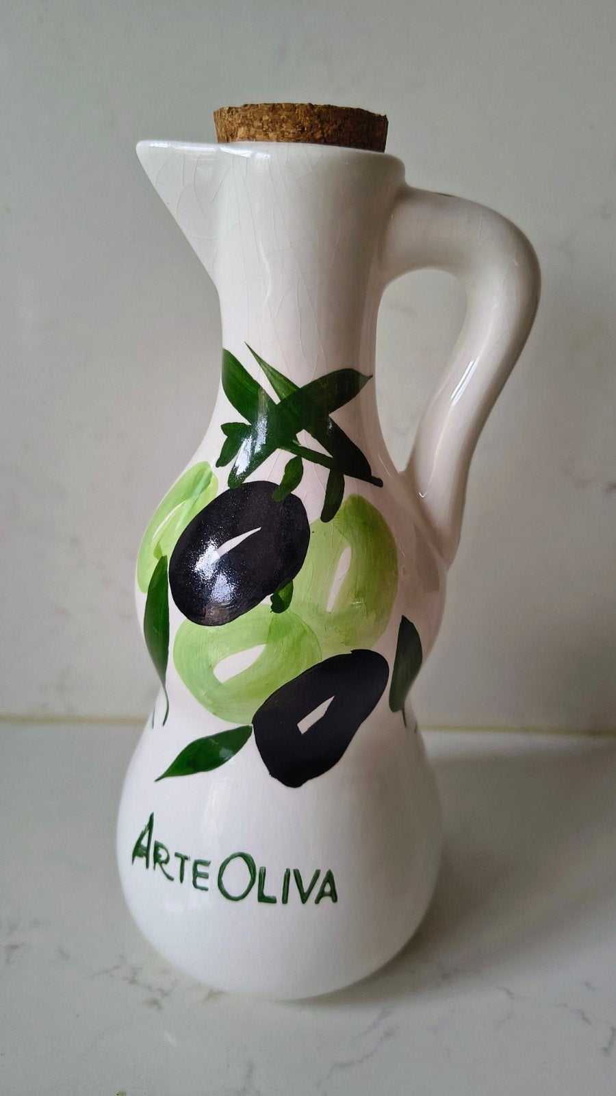 Arte Oliva Oliekan - Keramiek met Olijfdecoratie, Huis en Inrichting, Overige typen, Nieuw, Ophalen of Verzenden, Steen/keramiek