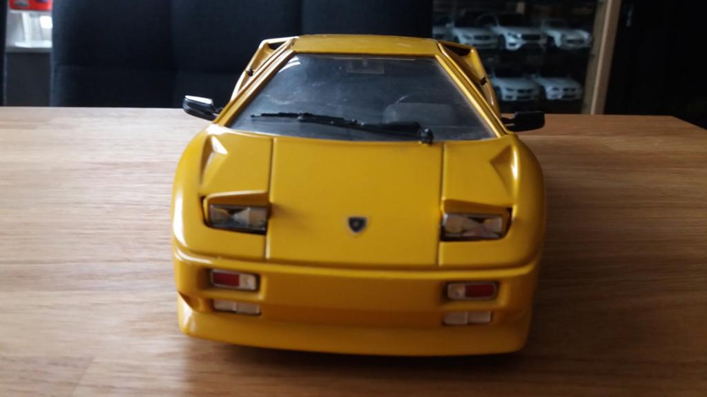 Polistil 1/18 Lamborghini Diablo geel, Hobby en Vrije tijd, Modelauto's | 1:18, Ophalen of Verzenden, Zo goed als nieuw, Auto