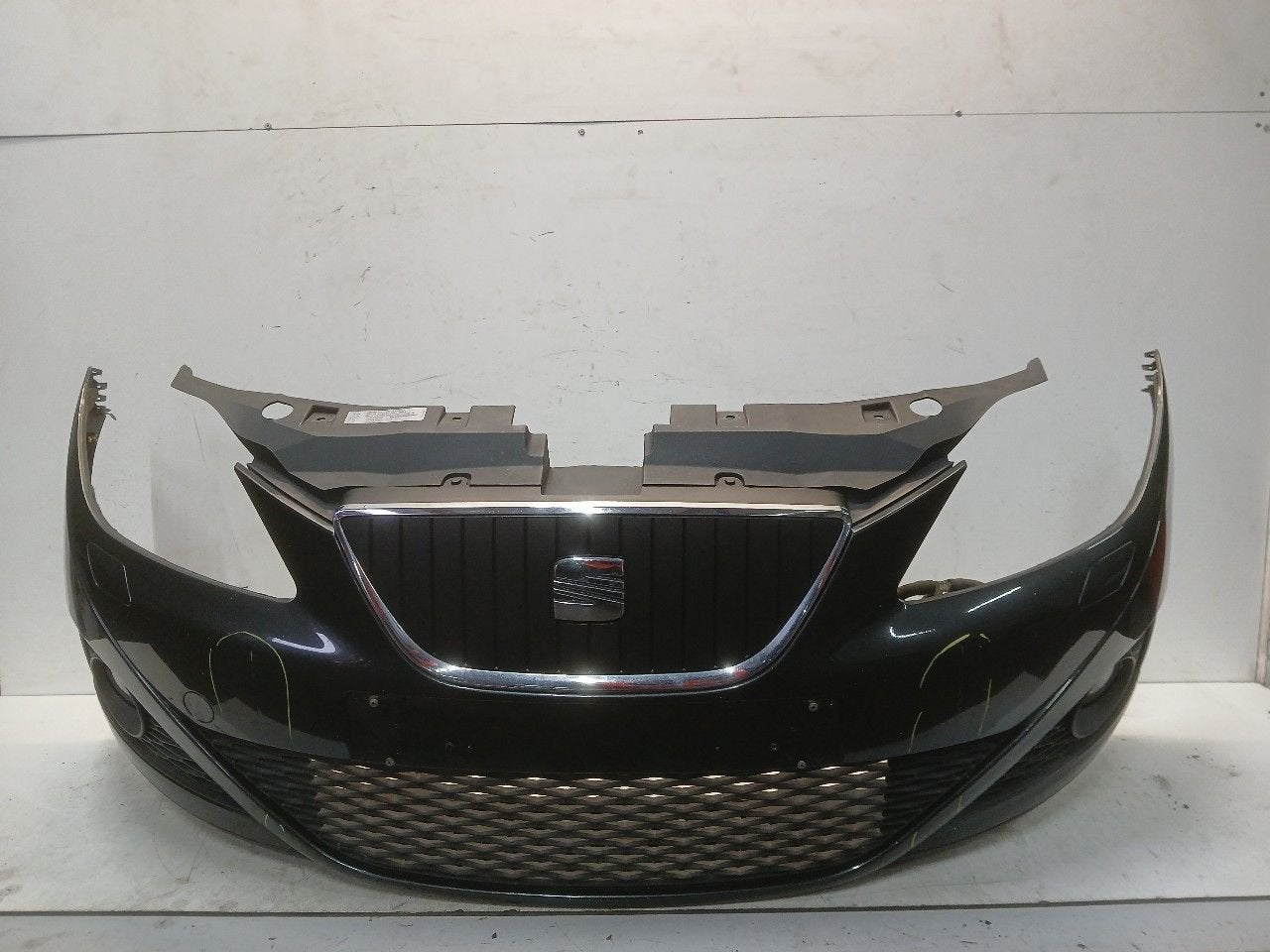 Bumper voor Seat Ibiza, Onderdelen@venauto.nl, Van der Ven Autorecycling B.V., Gebruikt, Ettenseweg 76, 4706 PB Roosendaal, The Netherlands