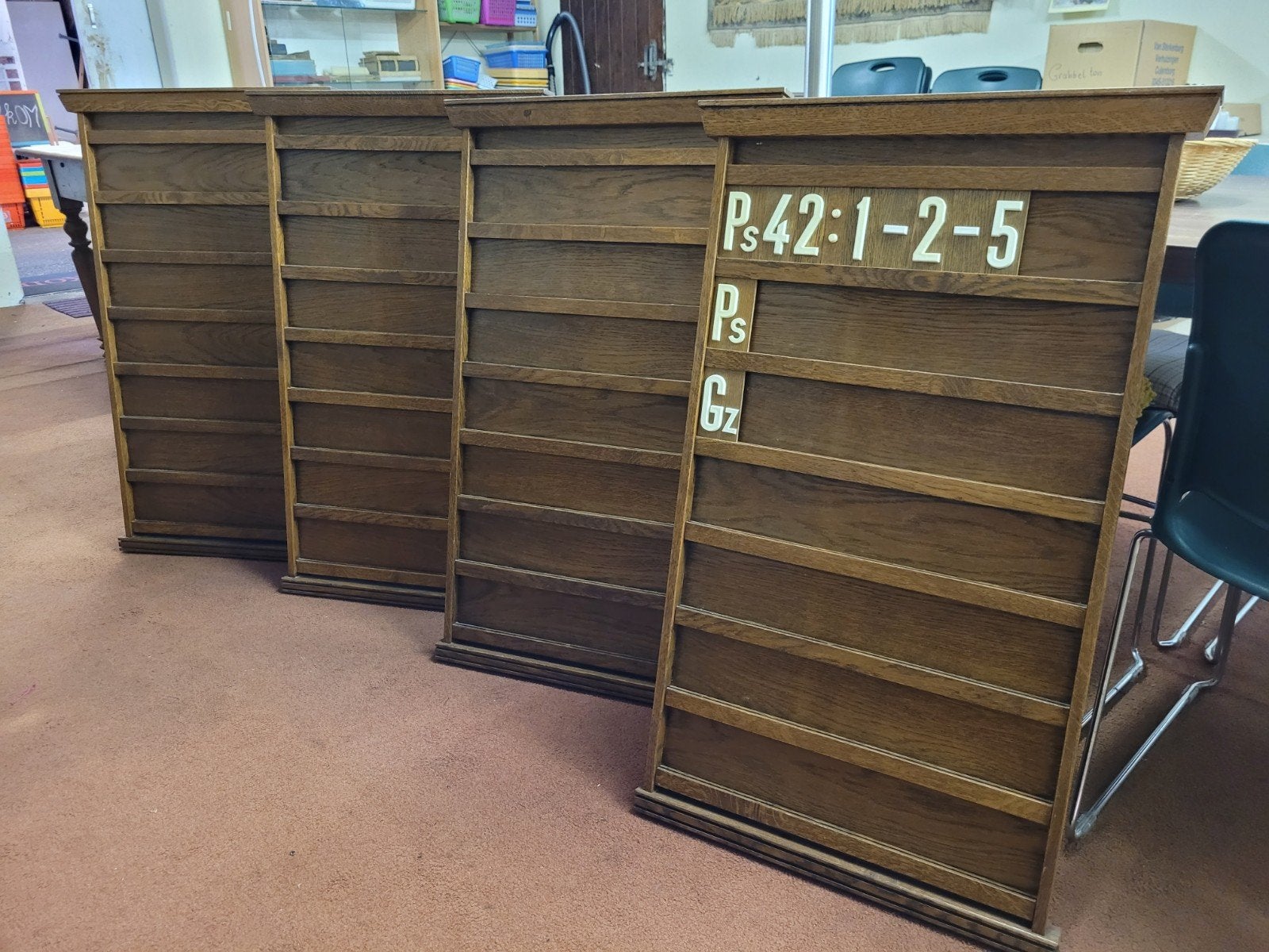 Orginele Psalmborden met complete set letters en cijfers, Ophalen