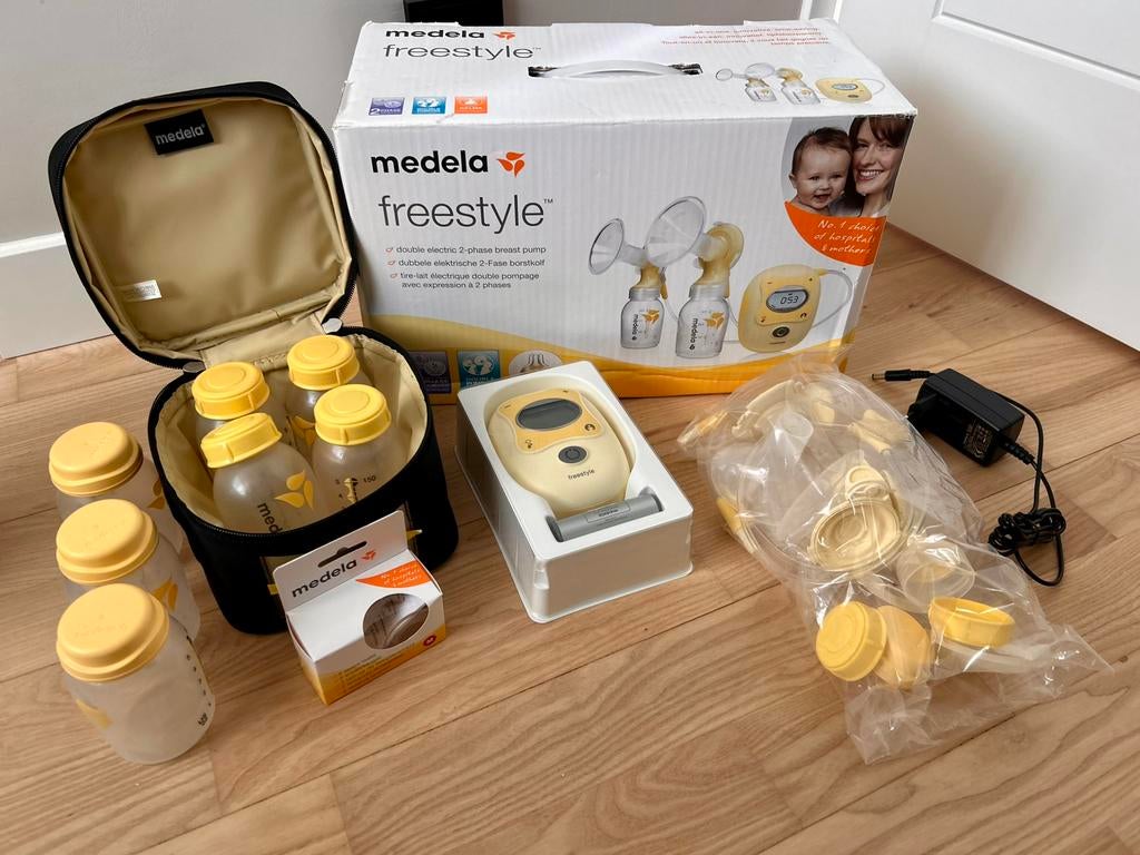 Medela Freestyle, Kinderen en Baby's, Babyvoeding en Toebehoren, Ophalen of Verzenden, Zo goed als nieuw, Borstkolf