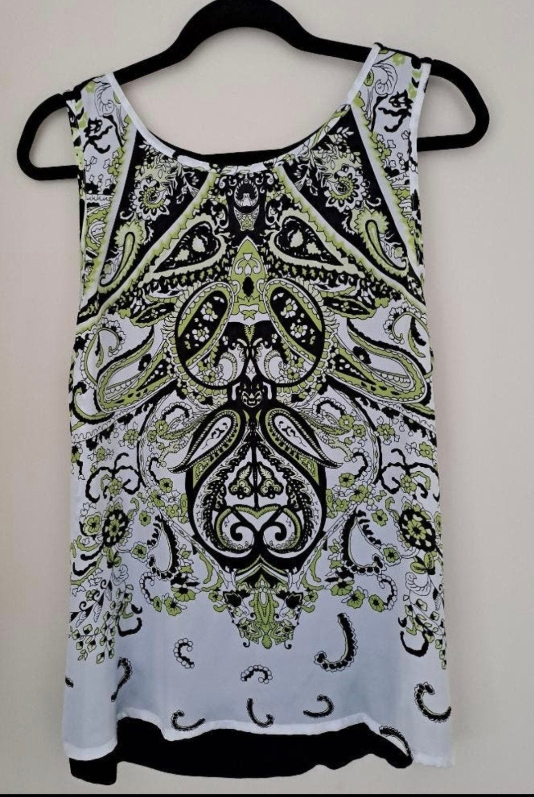 Mouwloze top met paisley print - Maat 40, Kleding | Dames, Tops, Maat 38/40 (M), Meerkleurig, Ophalen of Verzenden, Zonder mouw