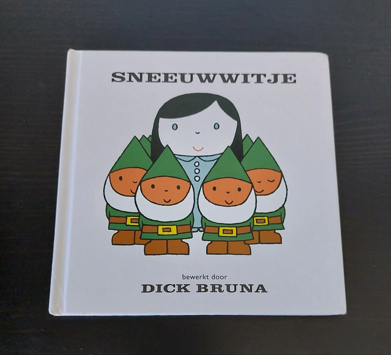 DICK BRUNA - Sneeuwwitje 🪞👰🏻, Boeken, Gelezen, Jongen of Meisje, Ophalen of Verzenden, Dick Bruna