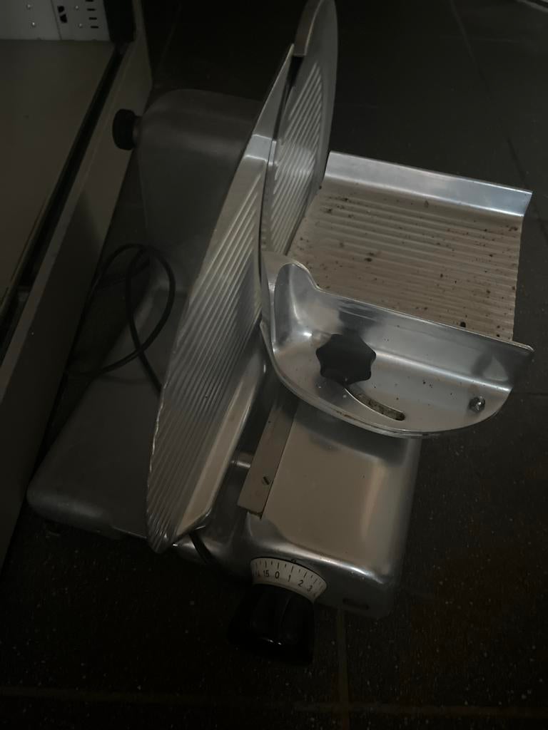 Vleeswaren snijmachine, Ophalen of Verzenden, Gebruikt