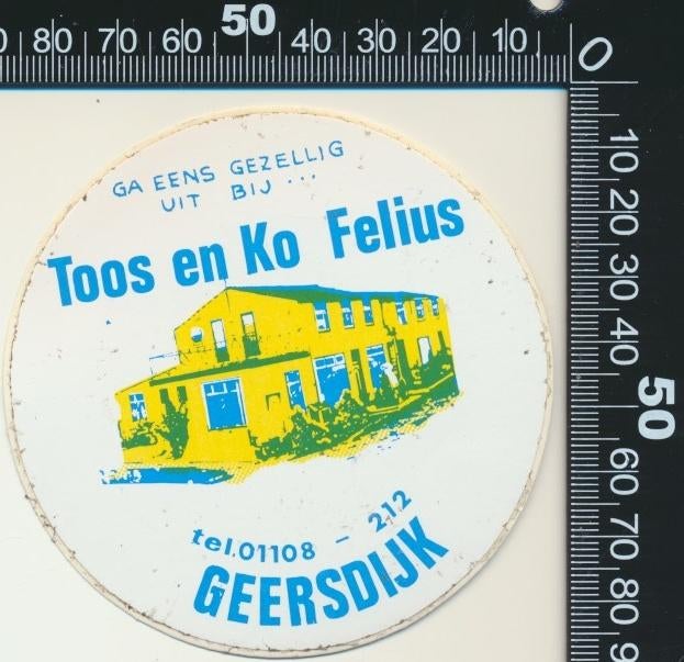 Sticker: Toos en Ko Felius Ga eens gezellig uit - Geersdijk, Ophalen of Verzenden, Zo goed als nieuw, Bedrijf of Vereniging