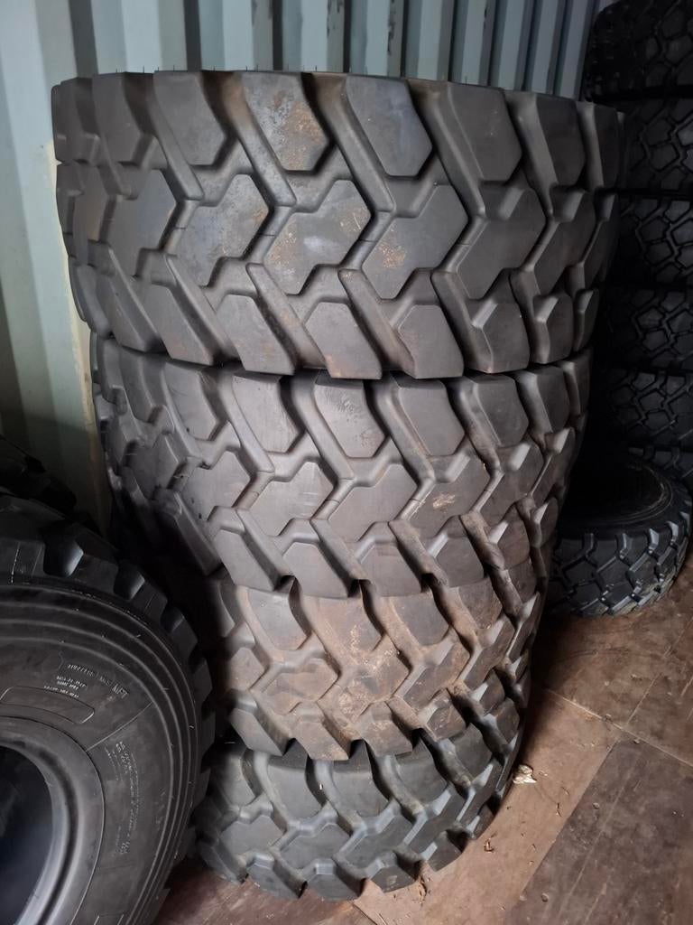 Tractor shovel banden bkt multimax 400/70r20 405/70r20, Zakelijke goederen, Agrarisch | Onderdelen | Banden, Velgen en Assen, Ophalen